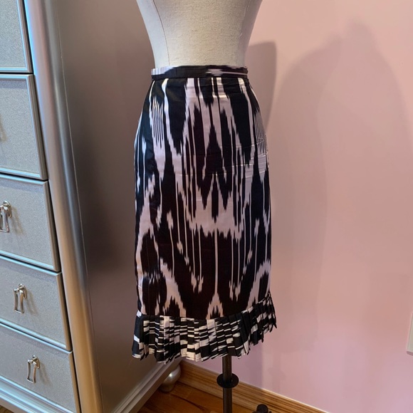 Custom Made High Quality Pure Silk Skirt - Picture 3 of 13